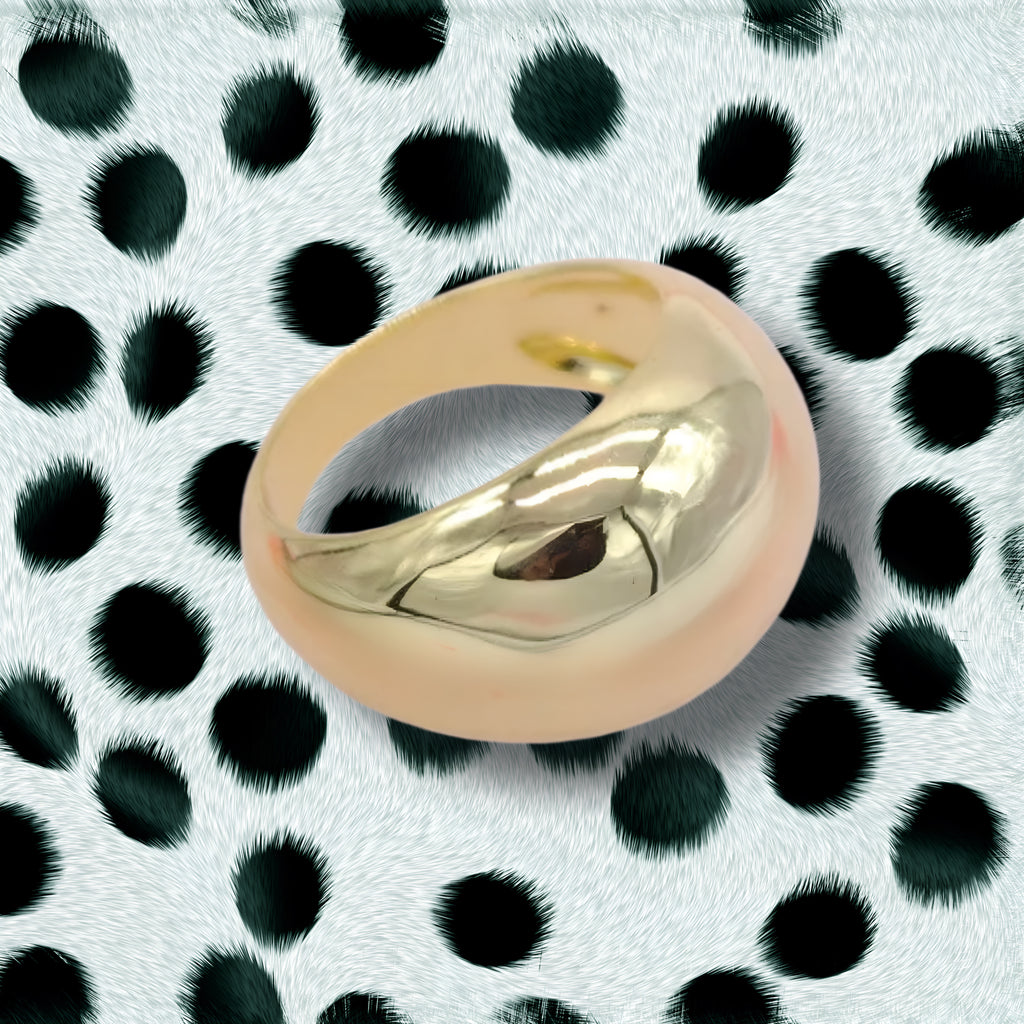VIP VERY CHIC RING